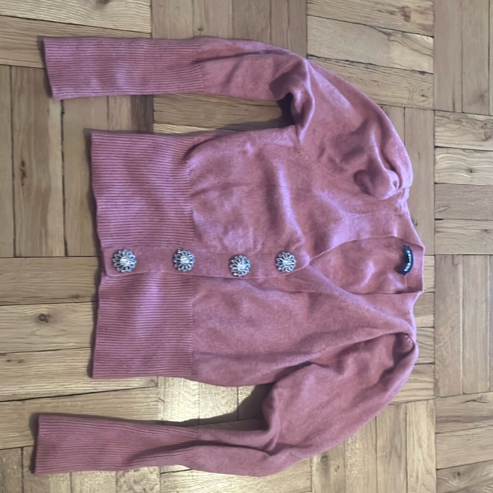 Express sweater not cardigan